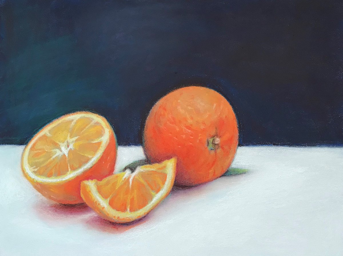 TheCenter_CCA's tweet photo. "Introduction to Pastels" begins Oct 20. Learn about the different types of pastel and how to blend and layer pastel to get a soft haze or a sharp edge. We will be drawing from photographs for this class. https://t.co/TaC9ngNgsj #artsednow #njarts #bedminsternj #njartclasses https://t.co/B6mjB2vGZq