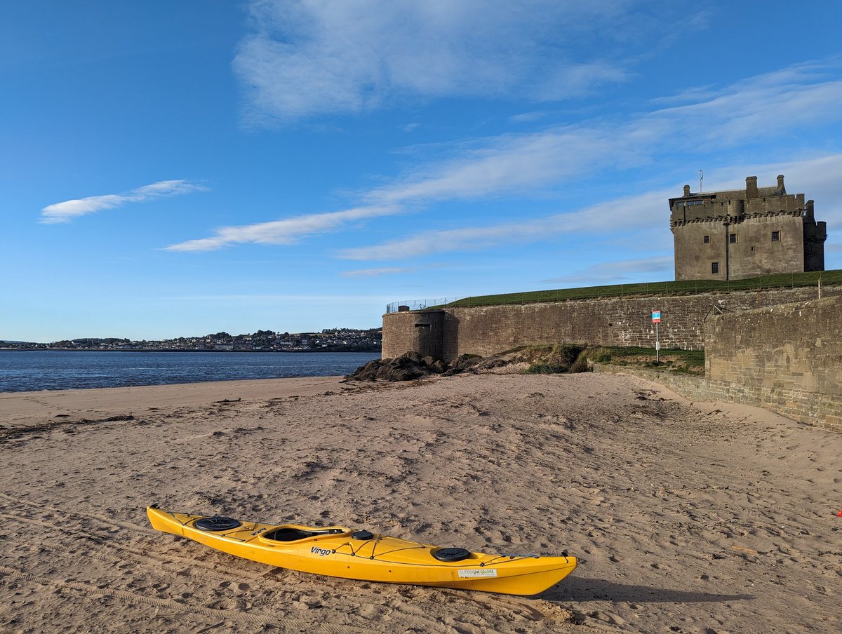 Outdoor Explore tweet media