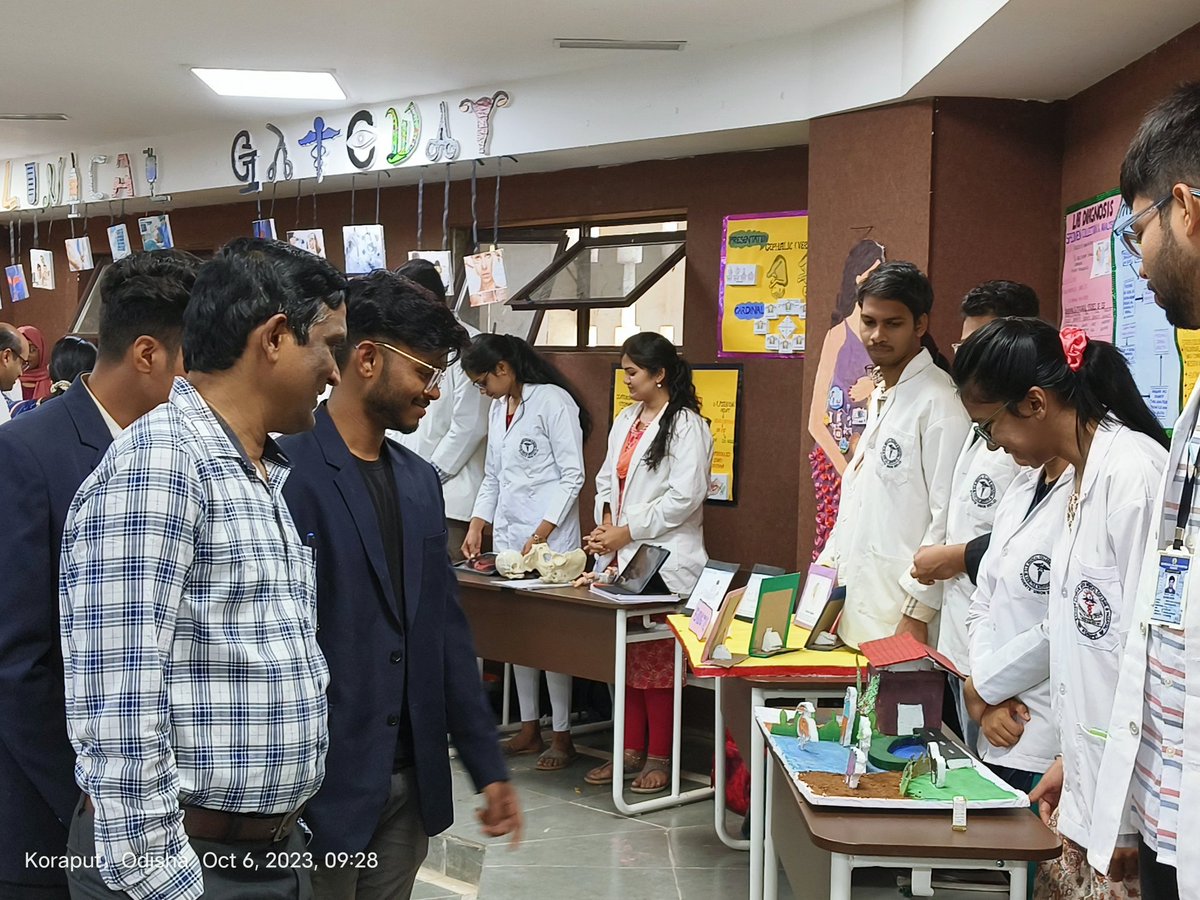 StudentSln's tweet photo. Gyanjyoti 2023 !!!
The annual academic exhibition held on 6 &amp; 7th Oct 2023 inaugurated in the presence Dean and principal, medical superintendent and prof. of SLN. 
And enlightenment of knowledge to non medicos by our students is a step towards improving basic medical education. https://t.co/6rwCX1rzZk