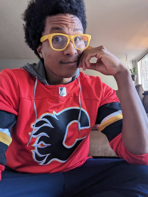 Hope you're all having a wonderful day https://t.co/32M5xuBMPD