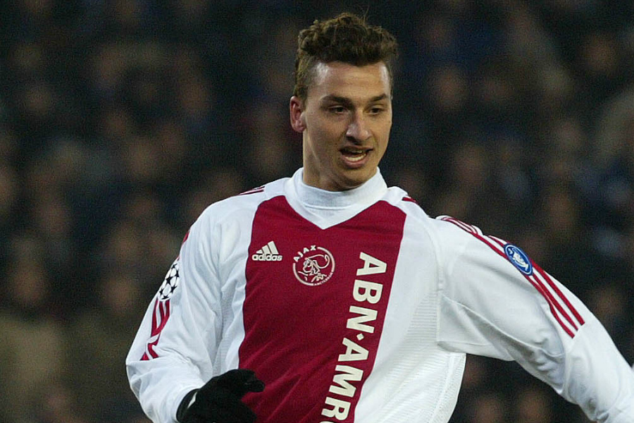 MilanPosts's tweet photo. 🗣️ #Zlatan #Ibrahimovic: What was it like being compared to Van Basten at Ajax? “At the beginning it was very difficult, everyone expected me to be the new van Basten. But I wasn’t at that level yet, it was my first adventure outside Sweden. I was alone with a lot of pressure, it was a record transfer, they expected magic every day."