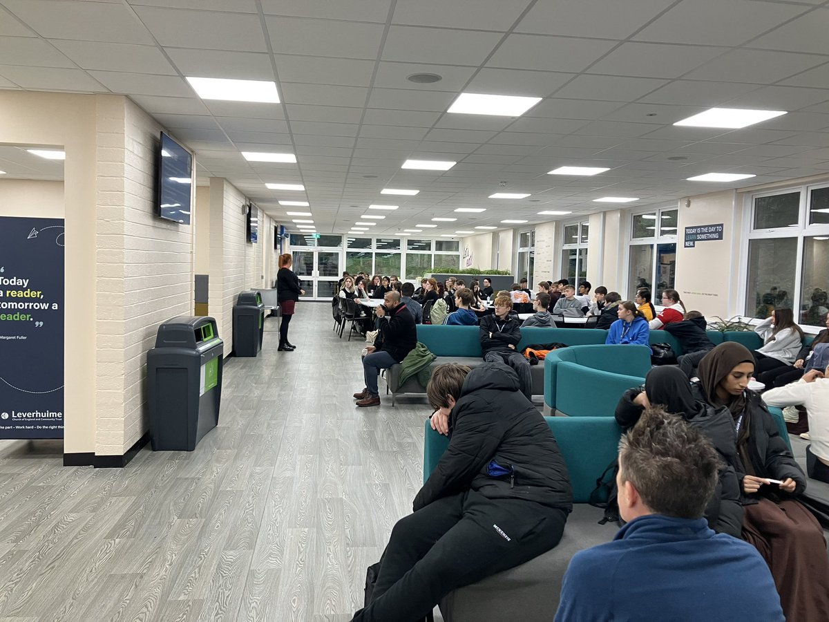 RBHS_Careers's tweet photo. @ALHorwich came in on Friday to speak to Year 12 about apprenticeships #post18options https://t.co/CaKWe7uY7V