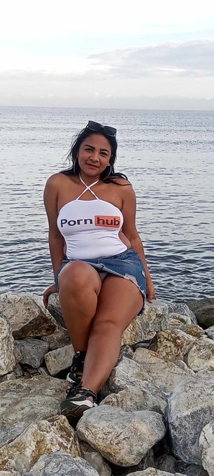 Hola amores que tal un viaje al eje cafetero leo propuestas .... https://t.co/IFJjjMJKED<a href="/tag/xhamster"class="tags"><span>#xhamster</span></a>