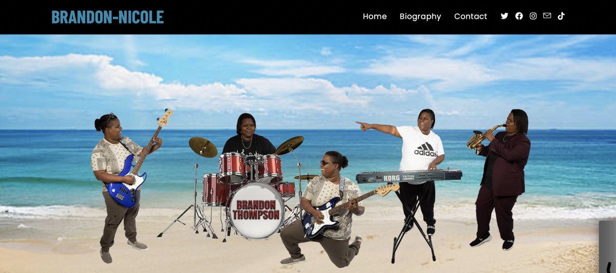 CloudBNicole's tweet photo. Go check out the website! https://t.co/MGTsZNrA8x https://t.co/AkVqBzpjcz