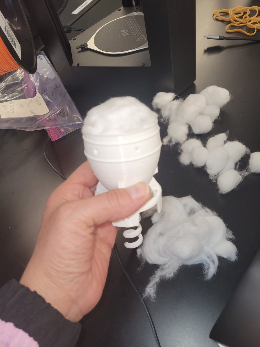 Ms.UvaRox tweet media