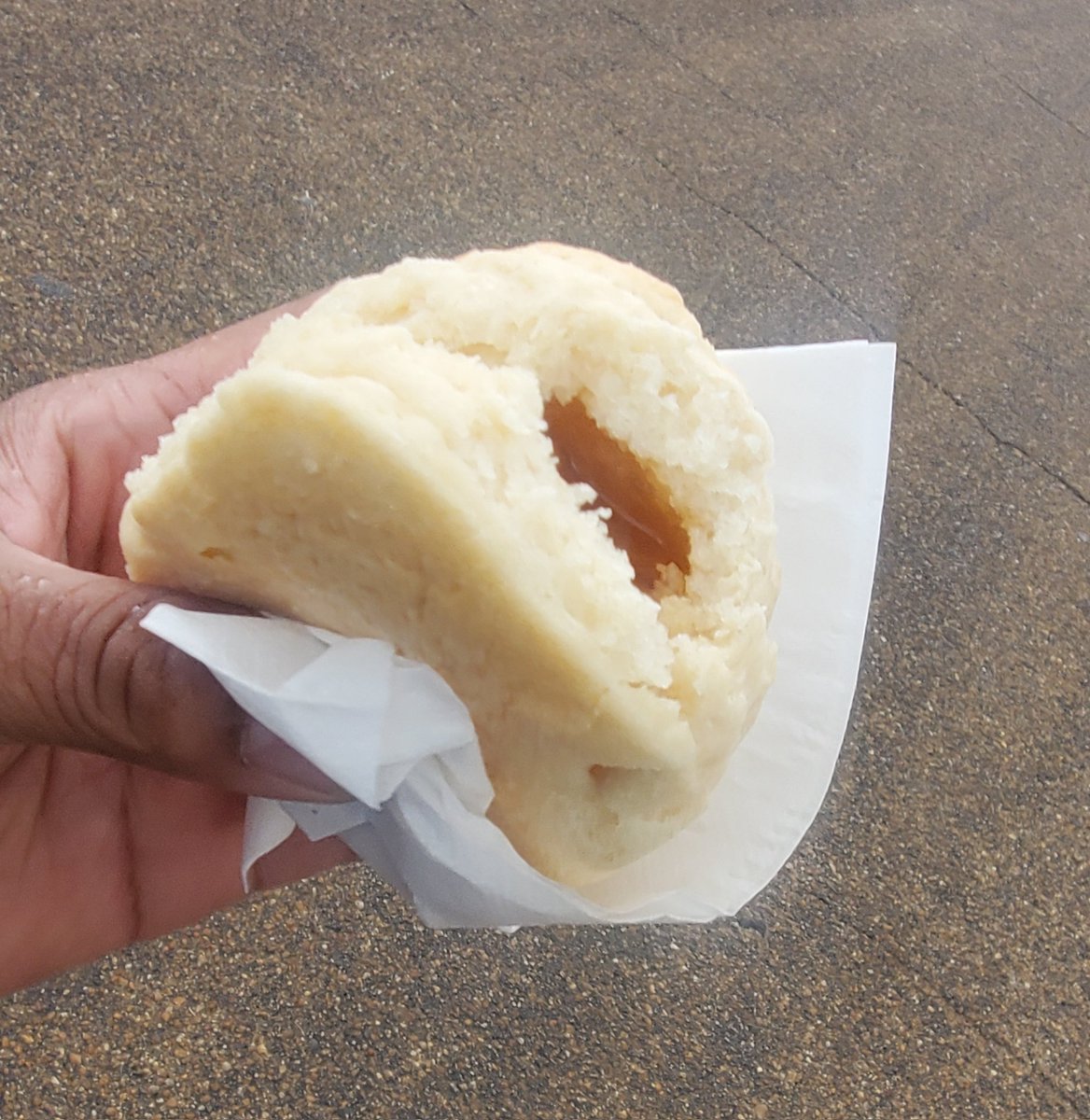 cjs328's tweet photo. Went to the #MSStateFair and it was nice. I ate my favorites (they don't taste the same) and even tried the popular biscuit with syrup. https://t.co/2iDLXb8wk4