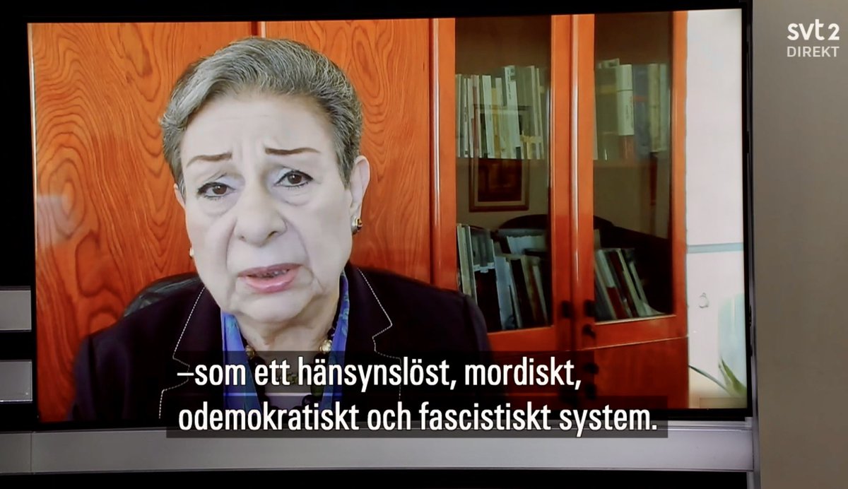 Vi erkänner Palestina med deras ambassadör behagar inte ställa upp i @svt Agenda. I stället ser vi Hanna Ashrawi. Hon har uppfattats försonlig men nu faller hon ned på samma nivå som Hamas. Hon vägrar fördöma Hamas övergrepp och kallar i stället Israels regering för fascistisk->