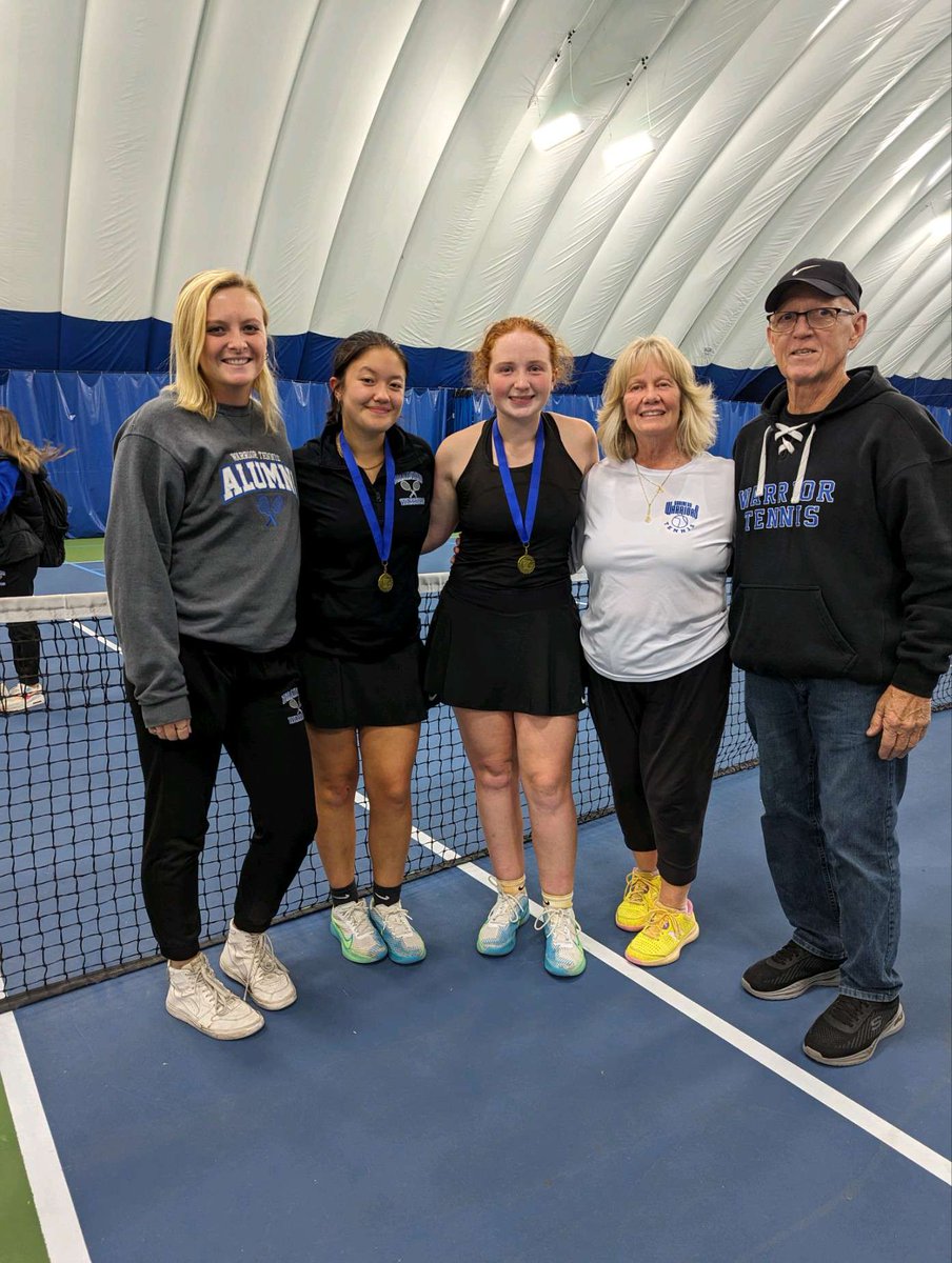 ericahfolden's tweet photo. STATE BOUND!! Brainerd Warriors girls tennis took 1st place in Section 8AA on Friday! On Saturday, my doubles partner, Claire, and I took 1st in the individual section bracket and are moving on to state as well! Let's go!! So proud of my team! #stateboundx2 #juniorszn https://t.co/9kpyxJx1Qm