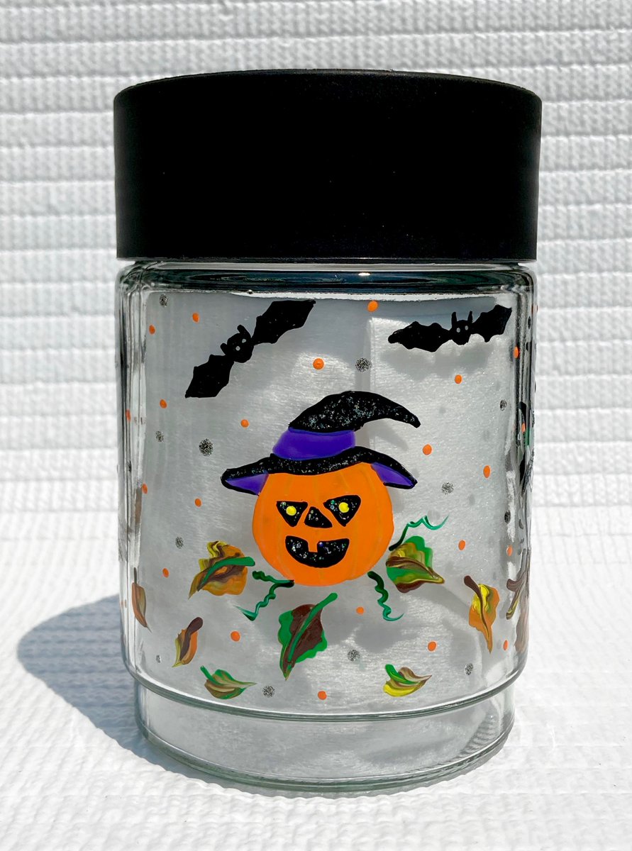 etsy.com/listing/103880… #halloween #halloweendecor #candyjar #SMILEtt23 #halloweengift #homedecor #etsy