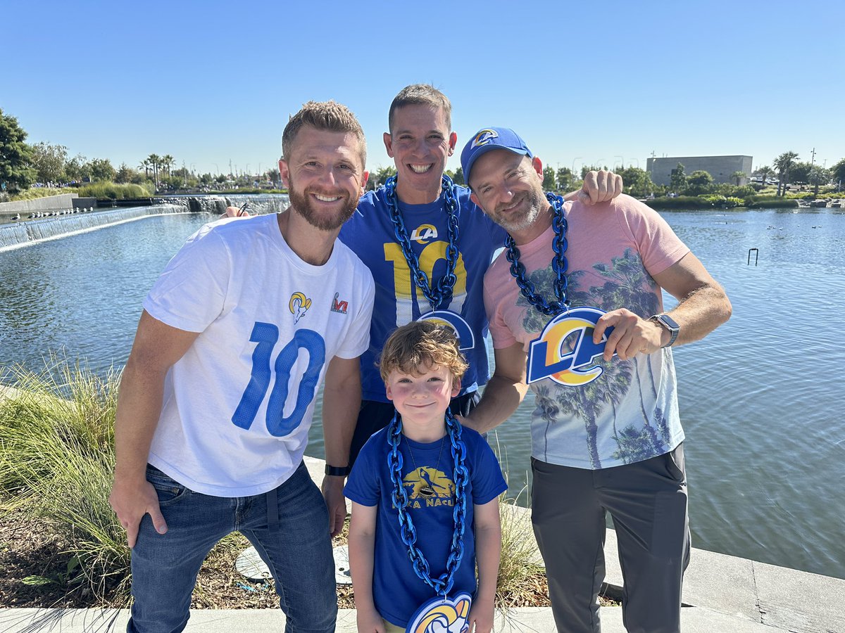 2BMatHerman's tweet photo. Whose house?! @RamsNFL #ramshouse https://t.co/XUQ6PnTYu1