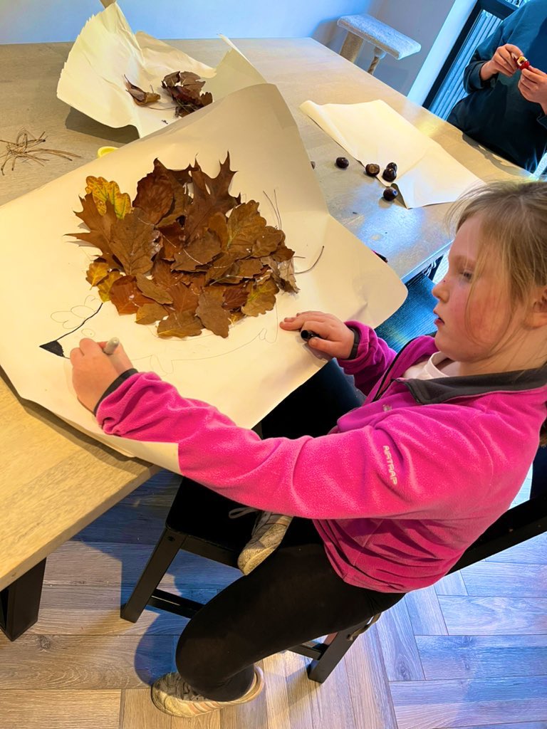 Laura Hurrell tweet media