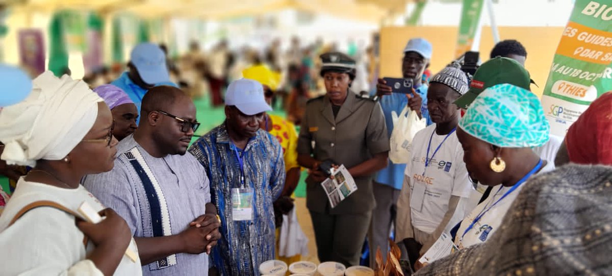 ElsouleyDiallo's tweet photo. Ouverture officielle de la #foire_des_innovation_communtaire du 14 au 18 octobre 2023 à Thiès @AdtgertInfo @PNUDSenegal #sgpSenegal https://t.co/pTNS5kZrgm