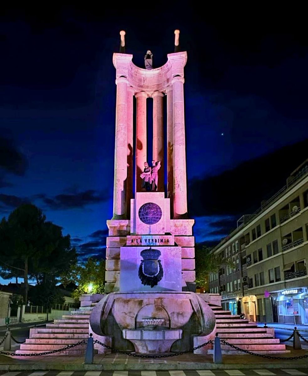 Monumento de la vendimia Requena
#NacisteYTeRecuerdo
#BabyLoss