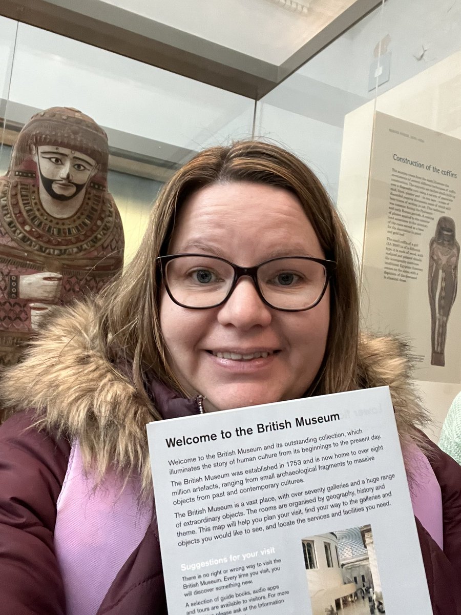 mrsfraserphs's tweet photo. @PHSLibrary6 I was caught reading all over London today. This bearded chap at the British museum was reading over my shoulder. Elsa caught me reading in Arendelle, and at Selfridges I was off in rocket. #PHScaughtreading points for @ElchoPHS https://t.co/l3PMU6zi7e