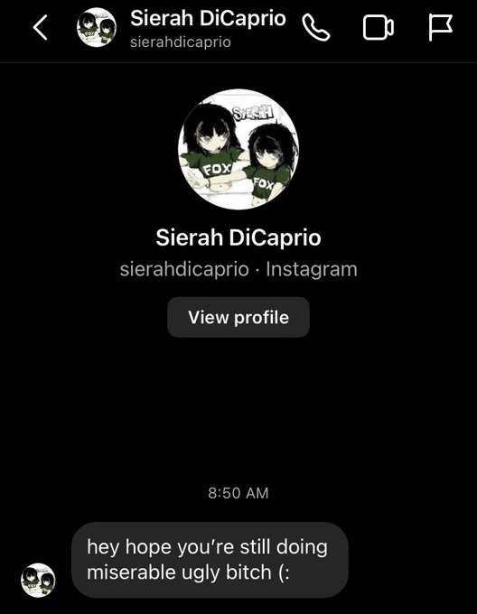 she&rsquo;s back at it again LOL someone dox her jkjk https://t.co/dQab1whCzv