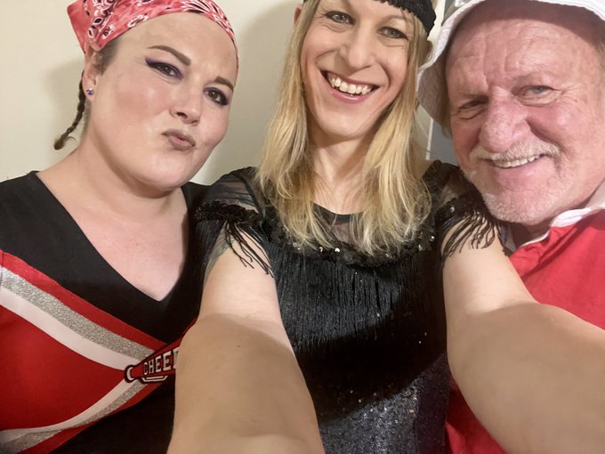 Having some pre-Halloween fun with @buddahJay and @columbo_mario https://t.co/TCpMJD1Xm0<a class="tags" target="_blank" title="On Twitter" href="/?out=eyJ0eXAiOiJKV1QiLCJhbGciOiJIUzUxMiJ9.eyJpYXQiOjE3MjI3NDk1ODYsImlzcyI6InR3cG9ybnN0YXJzLmNvbSIsIm5iZiI6MTcyMjc0OTU4NiwiZXhwIjoxNzU0Mjg1NTg2LCJyZWRpcmVjdF91cmwiOiJodHRwczovL3R3aXR0ZXIuY29tL2J1ZGRhaEpheSJ9.9rSt5RYvHhv_rC65XOrkAWRmp2kTvEnTo4l_1t3hYiez9GcjWTmhjnAXE1LKdVpfGDmKCOYJIW-6ZvTPL5yhVw">@buddahJay</a><a href="/tag/mvsales"class="tags"><span>#mvsales</span></a>