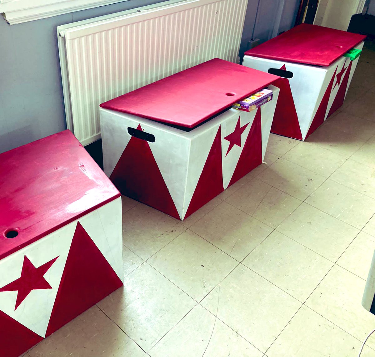 McTernan1971's tweet photo. Last but one rehearsal today and lots of finishing touches to our set @RsTheatre #McGorkysCircus 🎪is coming to town! @SwanseaGrand 🎟️ https://t.co/jw6yoFvd6p https://t.co/PsrwTfTPXR