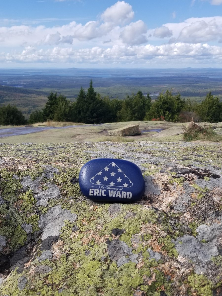 4WARDproject's tweet image. Eric's rock 23-188 was hidden on a mountain at Acadia National Park in Maine by Bill &amp;amp; Christine Henderly, and found again by Ron &amp;amp; Connie Perry.💚🇺🇸 Help our efforts to stop military/veteran suicide ➡️Go to 4wardproject.com/store.html #end22aday #4EricWard #4WARDproject #4WARDrocks