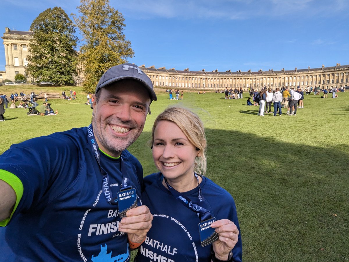 ben_paulden's tweet image. We did it! 🥳 Thank you so much to everyone that supported me &amp;amp; @JamiesFarm in any way ❤️ I'm not sure how it happened but I actually enjoyed myself! 😅 #BathHalf