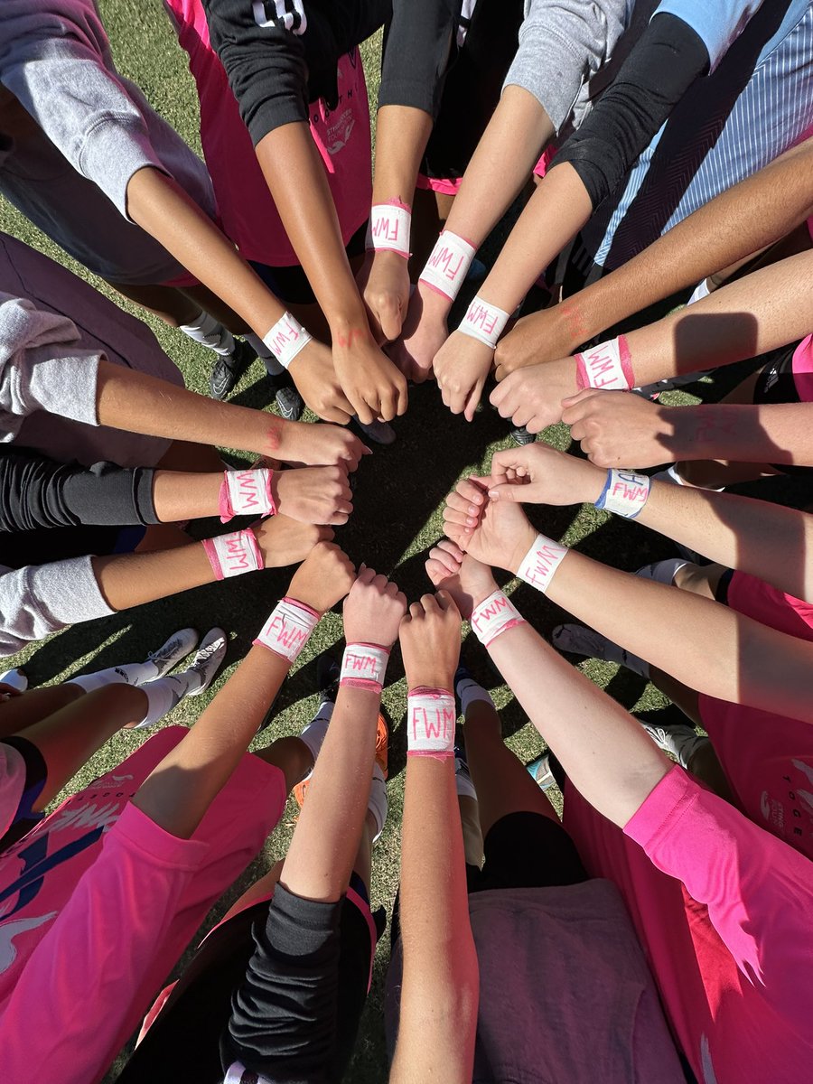 This weekend and every weekend for the rest of the season we are playing for one of our own in the battle of her life! We Fight With Meredith against Metastatic Melanoma! We ❤️ U Bowling’s! #fightlikeagirl #kickcancersbutt #fightwithmer #fwm 

<a href="/NickSoutar/">Nick Soutar</a> <a href="/StingSoccerClub/">Sting Soccer Club</a>