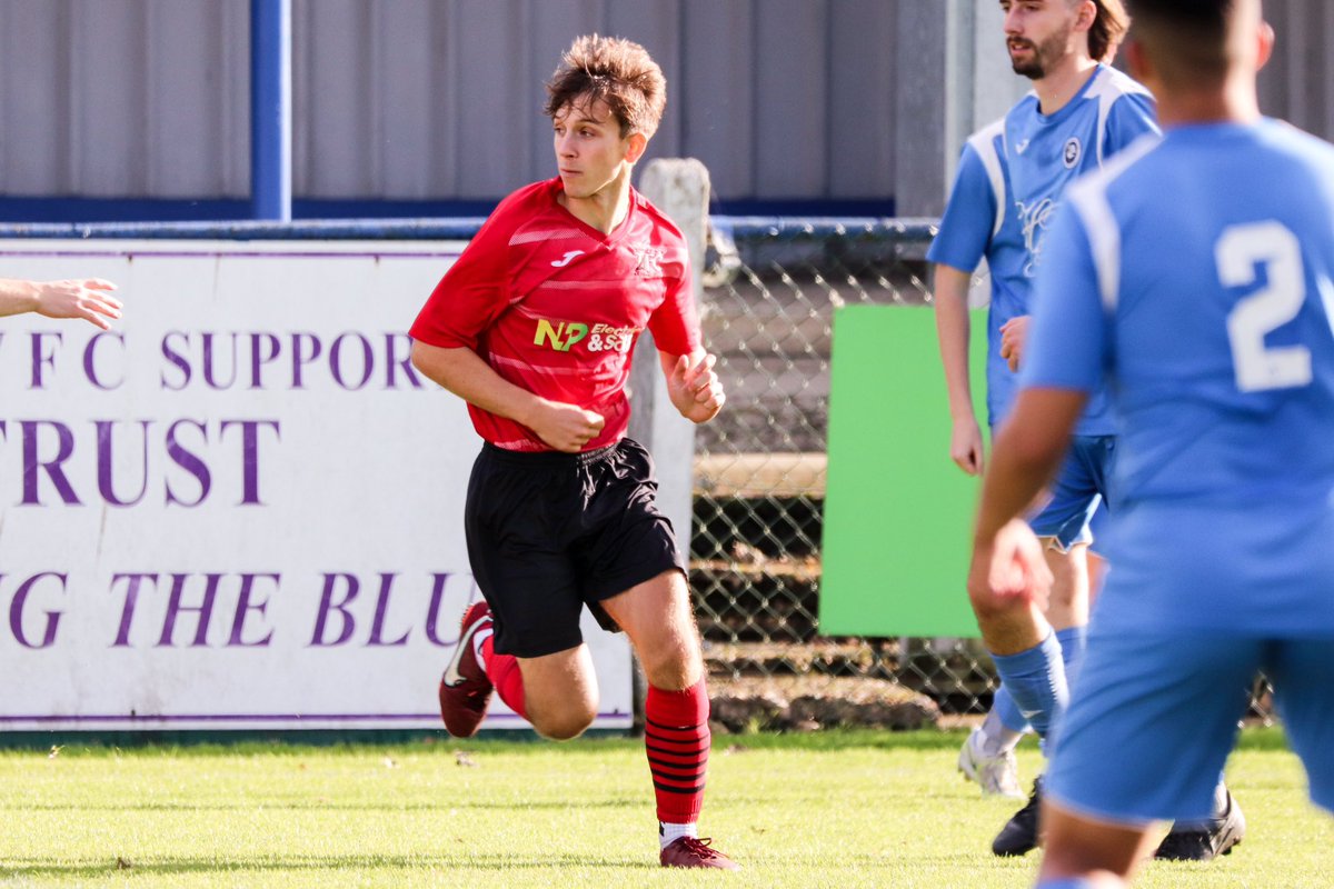 HeidiBjorn's tweet photo. Game 19: @TAFCdevelopment  v @MarlowFC  #seasonfour #midfield #numberten #football #journey #assist #rightfoot #brute https://t.co/VP8LY8vP34