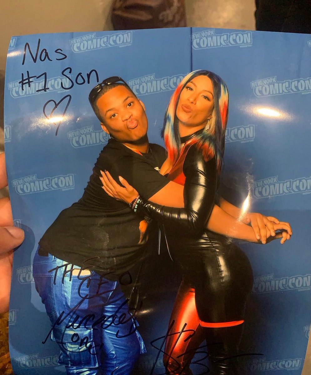 MercedesVarnado's tweet photo. You guys make me feel so special 💙 The love is beyond real! I love meeting you all this weekend #NYCC https://t.co/UFzYgdUAgB