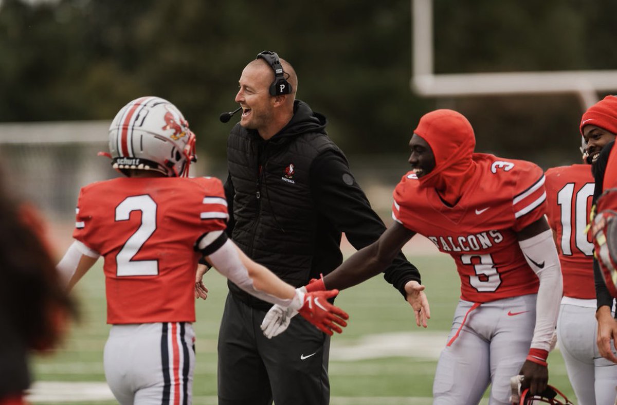 FalconsFU's tweet image. the sun came up today and this is how we’re feelin 

#BTF #onegameatatime #friendsufootball @CoachHarrisonFU