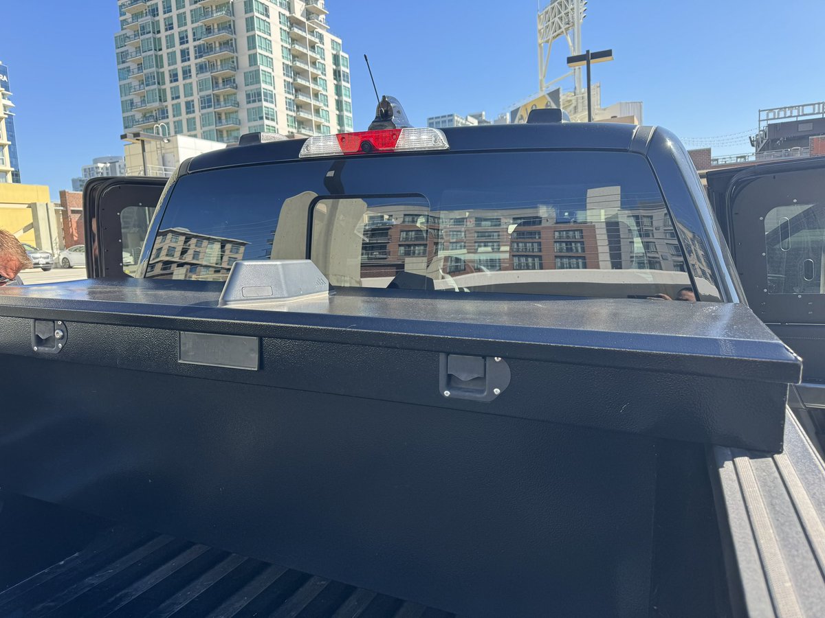 MancusoBrian's tweet photo. Amazing 3 days in San Diego at the International Chief of Police show with #Cradlepoint #5g #r2105  #IACP2023 #iacp #publicsafety #police #sheriff #routers #cjis https://t.co/3OiBIAfIo7
