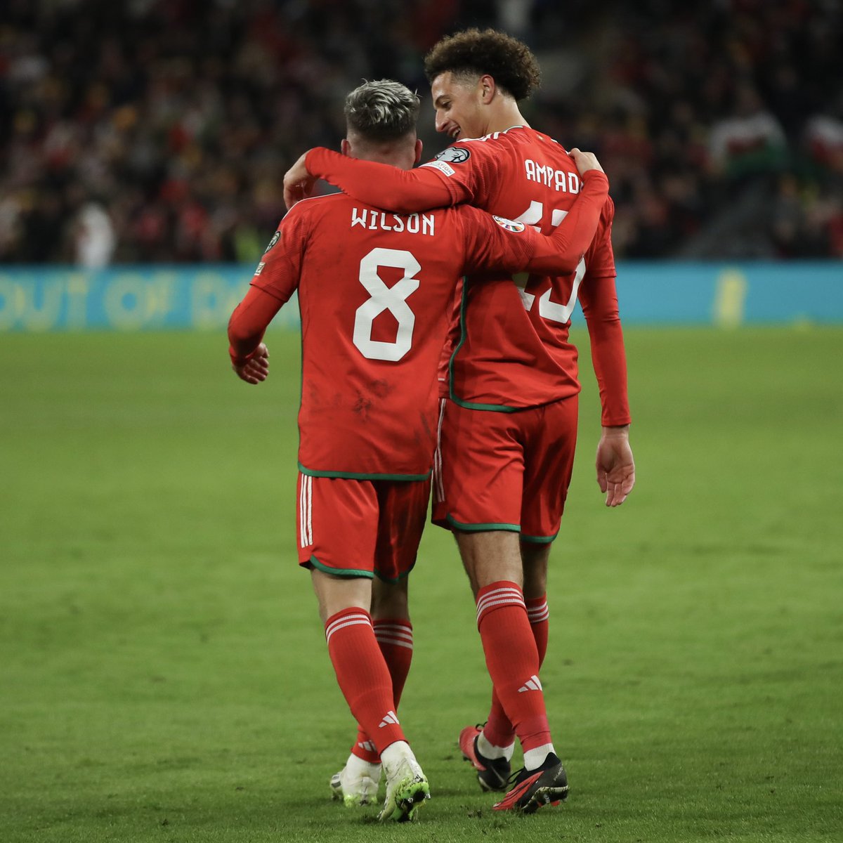 Ethan Ampadu tweet media