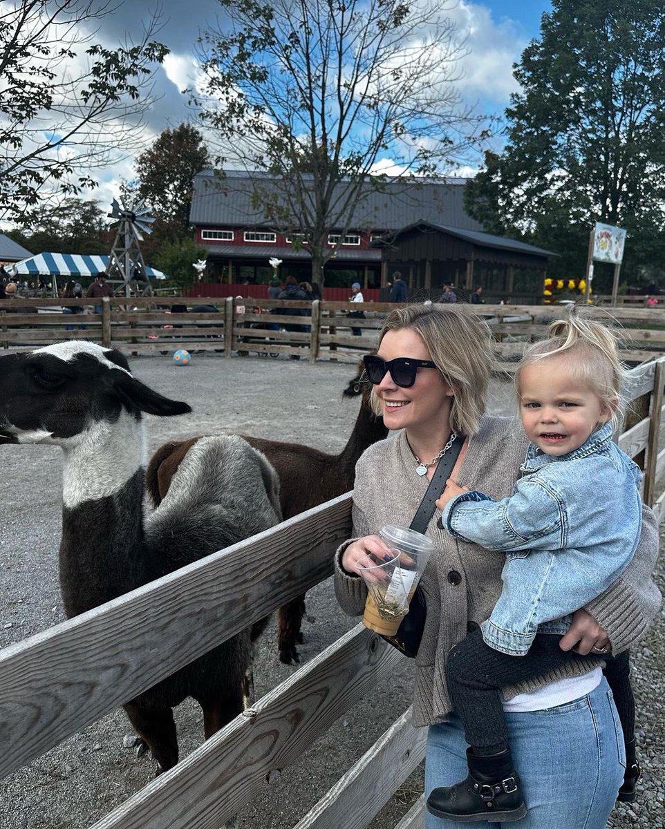 🍁 🎃 🌽 👻

#SeductiveSunday