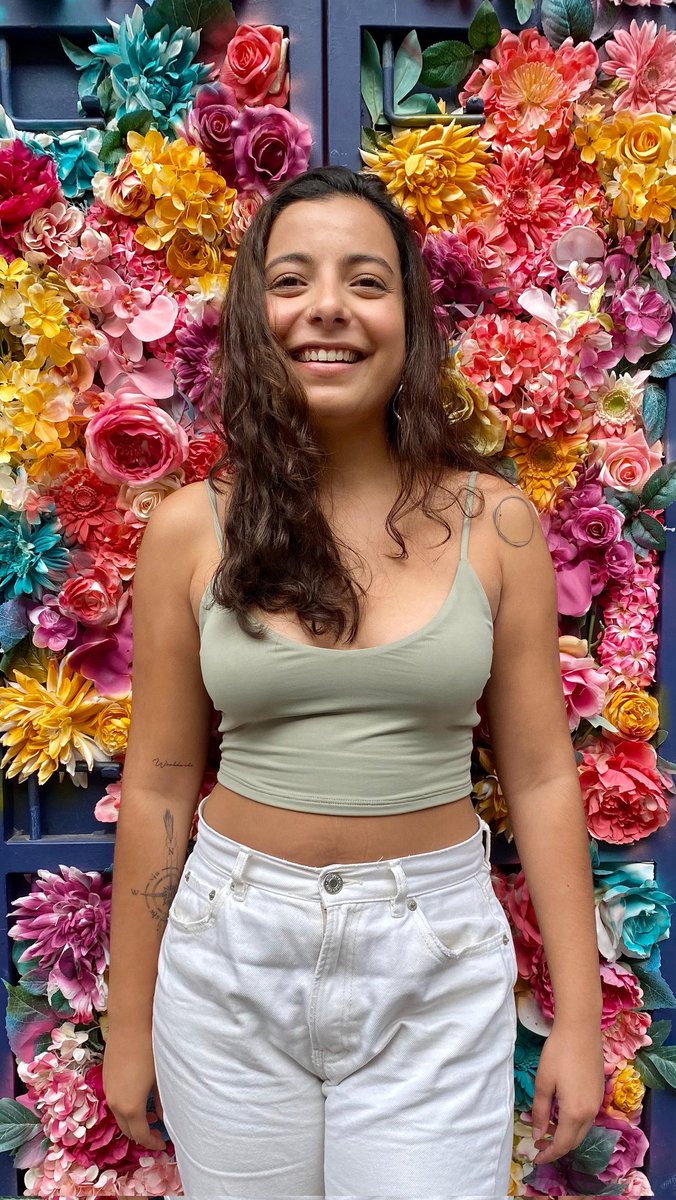 MariaRinconZ's tweet photo. Hasta en la cédula las voy a poner marica ✨24✨ https://t.co/WcYij3kyjE