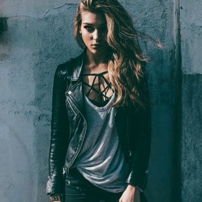 LamiaBrat's tweet photo. #NovaFotoDePerfil https://t.co/V3oIMdGr26