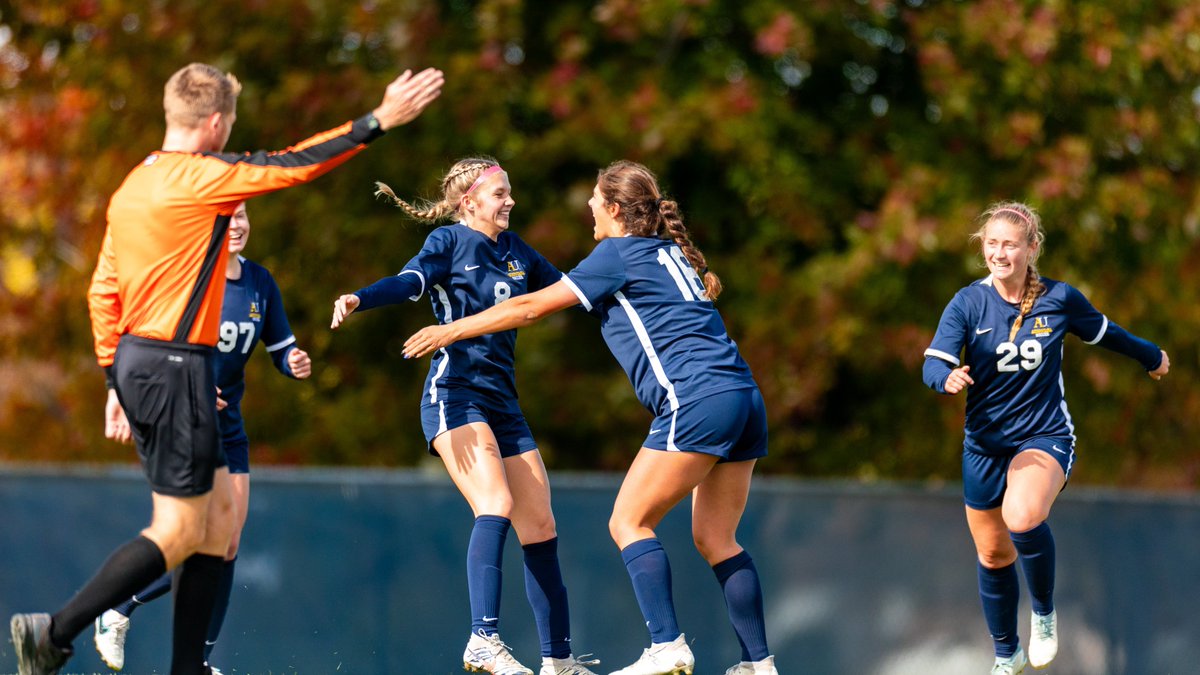 GoAugie's tweet photo. Sunday Funday for @AugieSoccer ⚔️

Full Story ➡️ https://t.co/rWBlKdK1PI

#KnowYourWhy | #BuildingChampions https://t.co/TOoF4Ur4kI