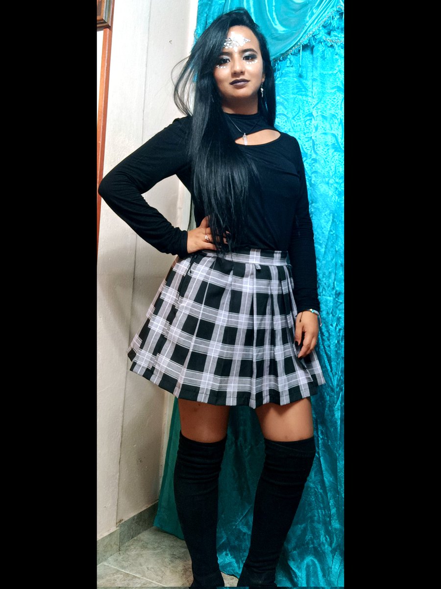 AngieLorena_GV's tweet photo. La mejor cita que pude tener , fue conmigo misma ❤️‍🩹💖 https://t.co/ueWo2COH2g