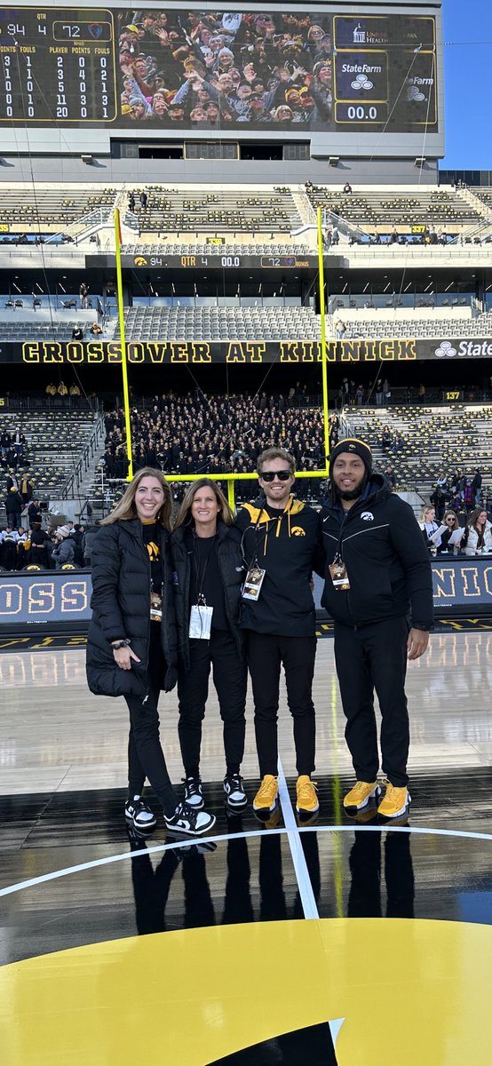 demarcus__11's tweet photo. That was 𝙁𝙪𝙣…

Grateful I was able to play a role in Crossover at Kinnick! A record-setting day for the #Hawkeyes 🐤

Spectacular show @Bsperaw04 👏🏽 https://t.co/H6evUP2Cte