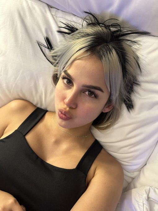 ❤️ https://t.co/uLM2ar6g4a