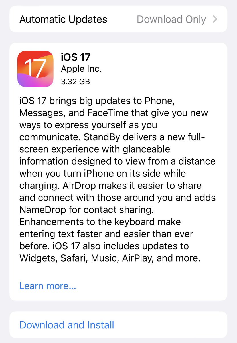 sGeekBlog's tweet image. Недавно вышедшая #iOS16.7.1. рекомендуется мной к установке. Что же касается #iOS17, то если у вас #iPhone12/#iPhone12Pro и выше, то можно в принципе устанавливать, однако я бы подождал ещё до ноября или как-то так, чтобы пофиксили самые бесящие баги. Я пока не устанавливал новые…