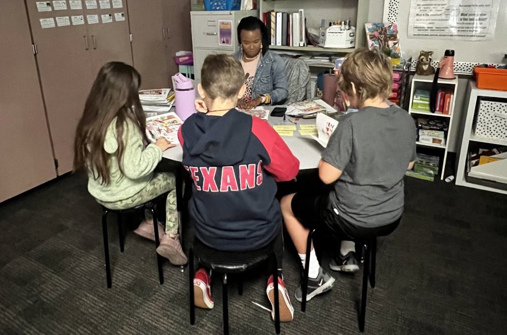Woodland Hills Elementary (@humbleisd_whe) on Twitter photo Wow!! <a href="/JasmineCloudWHE/">Jasmine Cloud</a> has created a culture of collaboration and love for literacy in her 3rd grade classroom!  I could stay here all day! <a href="/Humble_ElemELA/">Humble ISD Elementary ELA</a> #TogetherWeMakeATeam Wow!! <a href="/JasmineCloudWHE/">Jasmine Cloud</a> has created a culture of collaboration and love for literacy in her 3rd grade classroom!  I could stay here all day! <a href="/Humble_ElemELA/">Humble ISD Elementary ELA</a> #TogetherWeMakeATeam