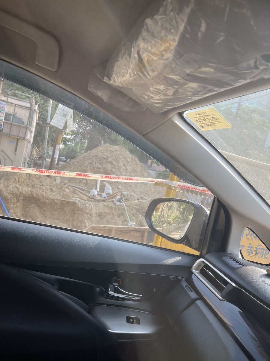 orchid890's tweet photo. Roads’ condition worsening day by day !! This is in front of a school. Atleast yaha toh work jaldi finish ho jaye @myogiadityanath @myogioffice @UPGovt @Comm_Moradabad @moradabad #SmartCity https://t.co/wVNwwhdOpK