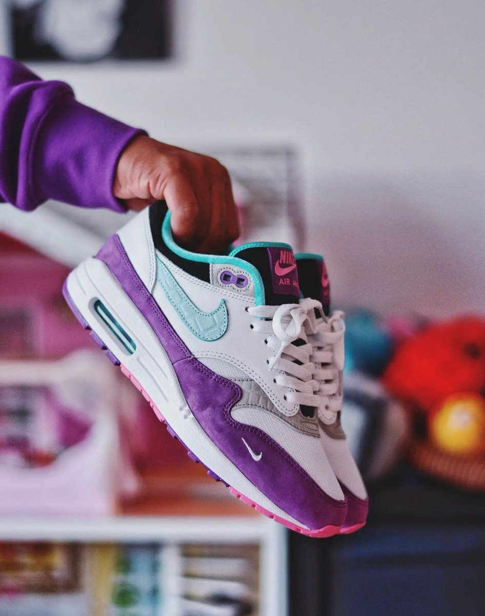 JustFreshKicks's tweet photo. Nike Air Max 1 by You 😈 

Customize => https://t.co/F3ZId2I2Wc https://t.co/OEvQzsIzem