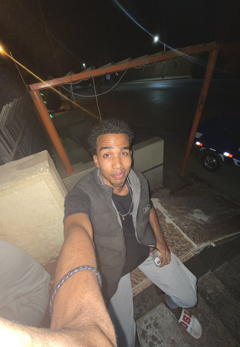 الدنيا لو جارحة لونها لون فرحة🤪😍❤️