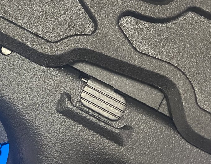 スライドストップ
激烈に操作しづらい…

組む人はロング等々組み込んだ方が良いかもの 