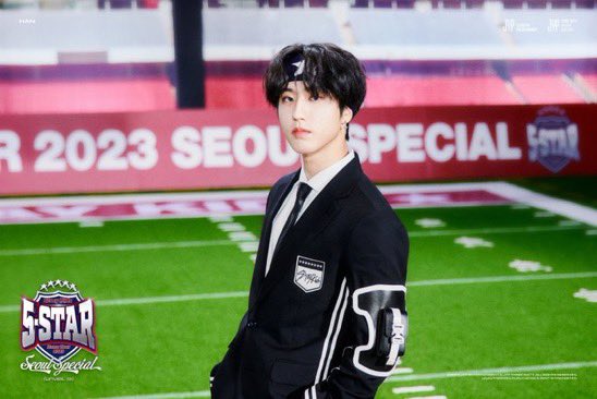 Han para Stray Kids 5-STAR Dome Tour 2023 Seoul Special (UNVEIL 13)
Teaser imágenes de Merch Oficial

#한 #HAN