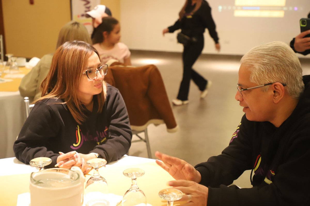 Hoy Conversando con nuestros Jóvenes de Chiriquí, que felicidad ver que más de 100 jóvenes hoy llegaron a preguntar y escuchar.

¡Por un Panamá mejor lo bueno viene!

Gracias Presi por el apoyo <a href="/BlandonJose/">José Isabel Blandón</a>