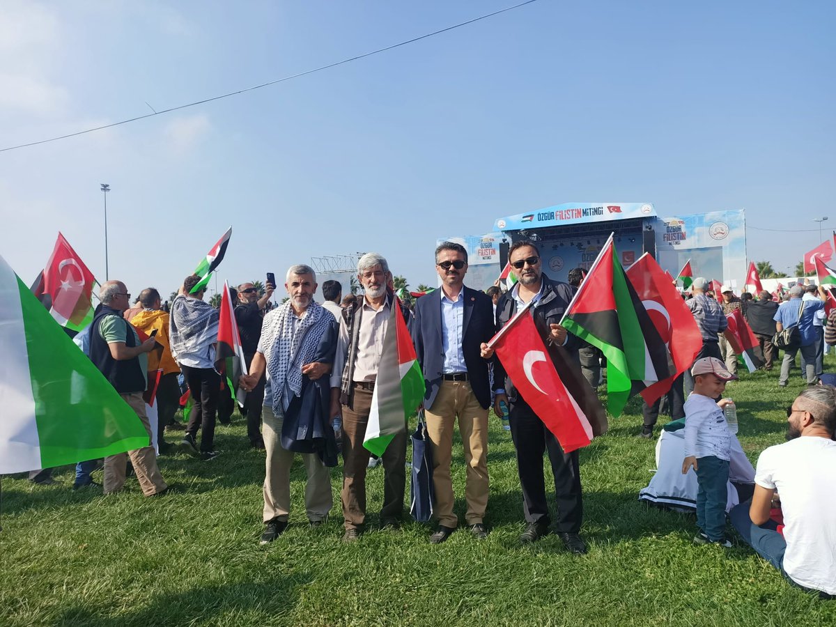 Allah'ım yaptığımız çalışmaların tesirini arttır. Zalimlerin ve emperyalistlerin hesaplarını başlarına çevir. #filistin ve #Gazze direnişinde ki kardeşlerimize görünür görünmez yardımlarını gönder Ayaklarımızı sabit kadem eyle.Bizlere şuur ver
#PalestineGenocide #GazzeUnderAttack