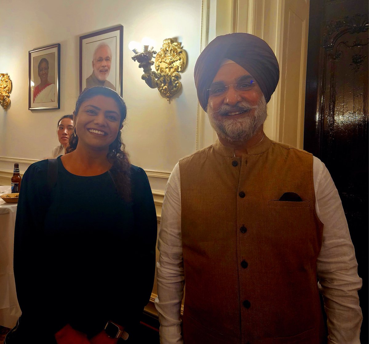 MEGHAVI_P's tweet photo. Grateful and delighted to be part of this joyous celebration, marking India's remarkable success with 🇮🇳Chandrayaan-3 and Aditya-L1 missions! Thank you @IndianEmbassyUS 🙏🙂 https://t.co/x2pi8fhz8J