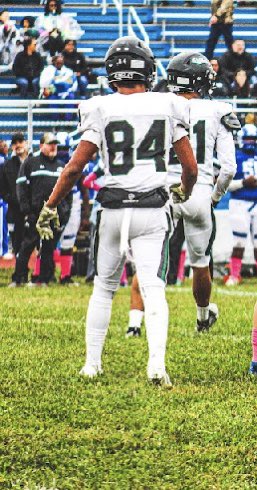 Watch my class of 2027 freshman football highlight video!!! hudl.com/v/2MALkF