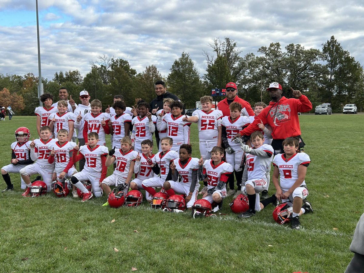 Mexico Bulldogs win Championship game today!  Go Boys!!  Great Season!