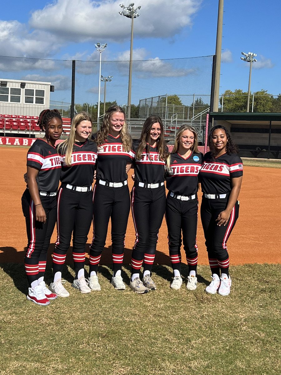 Had a great time on our visit. Thanks to the coaches and girls for making us feel so welcome!! <a href="/defo25/">Stephanie DeFeo</a> <a href="/univwestalabama/">The University of West Alabama</a>