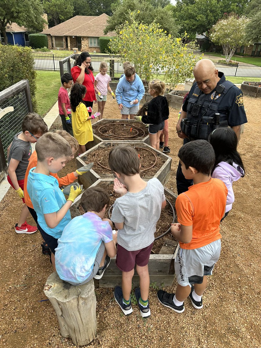 Melanie Gable tweet media